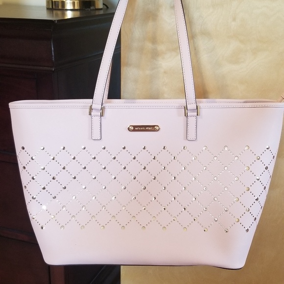 Bags - Picture 5 of 8